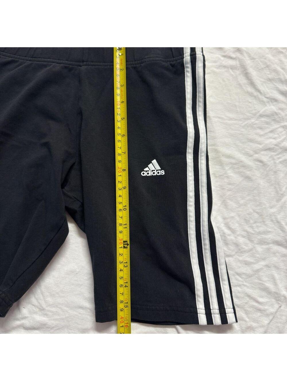 adidas women's athletic biker shorts black classic 3‑Stripe Size M - Picture 7 of 8